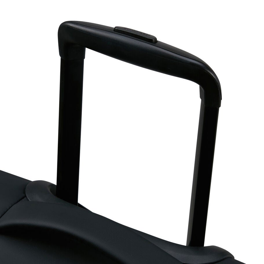 American Tourister Daring Dash valise de cabine &agrave; roues in the color Noir/Jaune. image number 9
